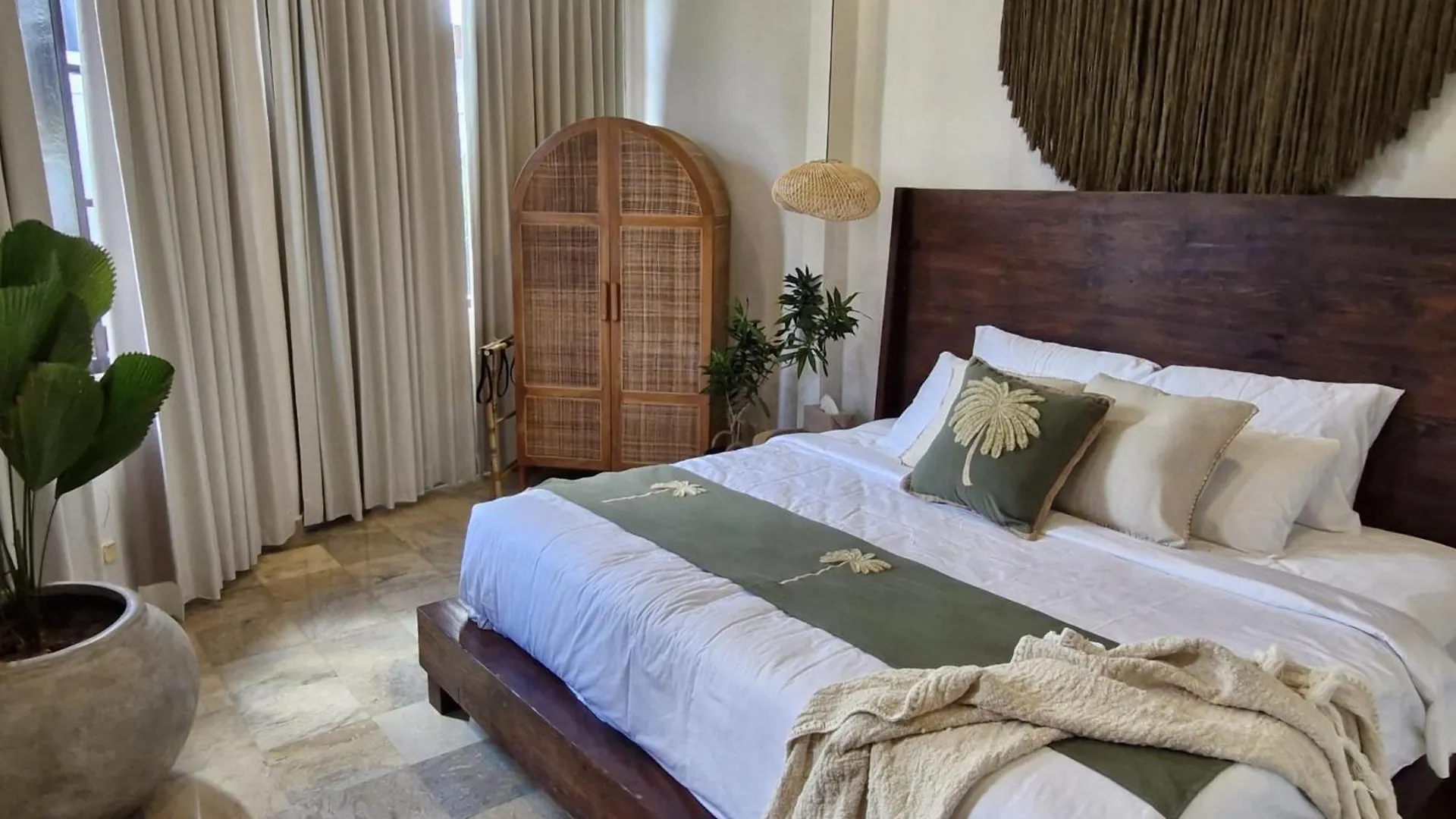 Langikula Villa Seminyak  Indonesia
